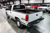 1998-Chevrolet-K1500-Z71-Olympic White-1GCEK14MXWZ135980--35.jpg